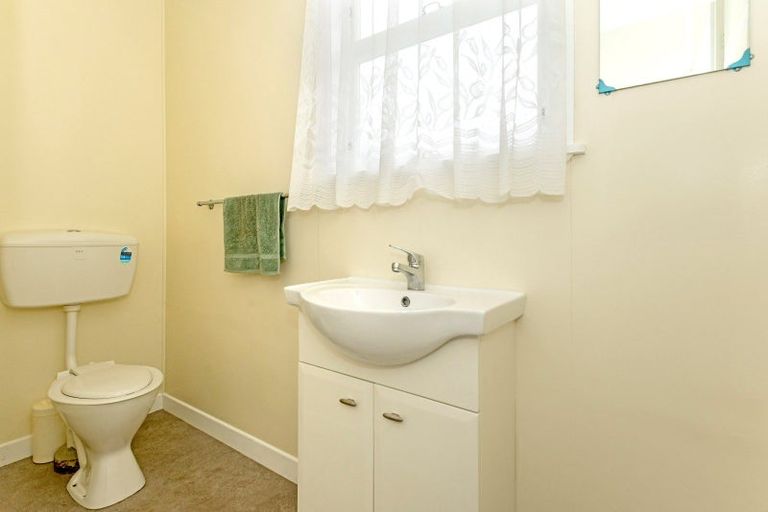 Photo of property in 30 Marian Drive, Inner Kaiti, Gisborne, 4010