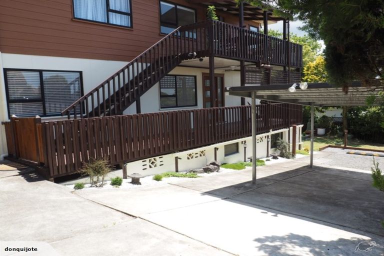 Photo of property in 164 Sunset Road, Unsworth Heights, Auckland, 0632