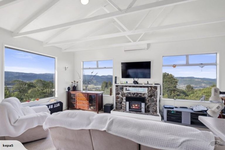 Photo of property in 72b Moon Ridge Road, Moonshine Valley, Porirua, 5381