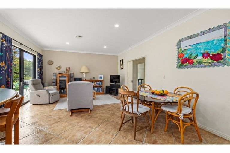 Photo of property in 28 Davis Strongman Place, Kerikeri, 0293