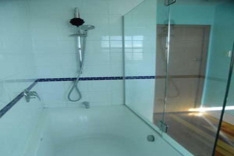 Photo of property in 5 Mckenzie Street, Witherlea, Blenheim, 7201