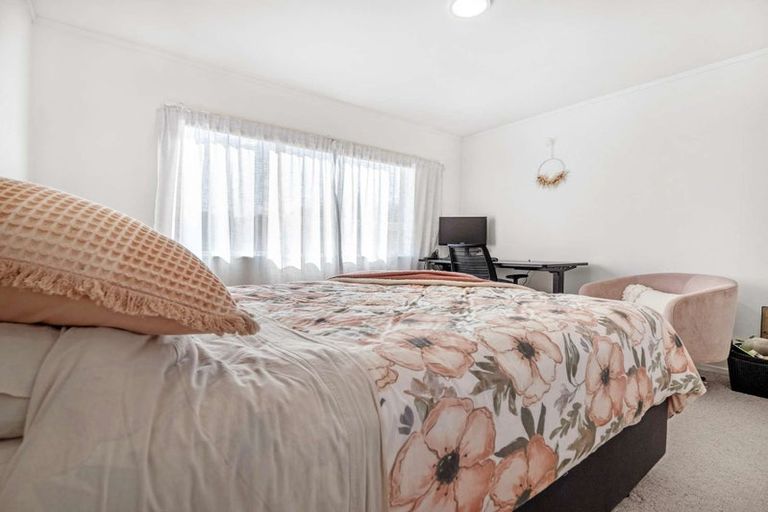 Photo of property in 5 Carlyle Street, Leamington, Cambridge, 3432