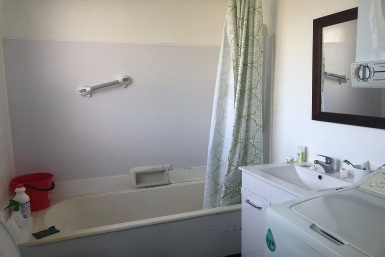 Photo of property in 45 Kirk Street, Otaki, 5512