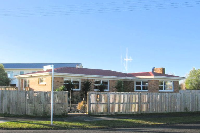 Photo of property in 27 Laurence Street, Queenwood, Hamilton, 3210