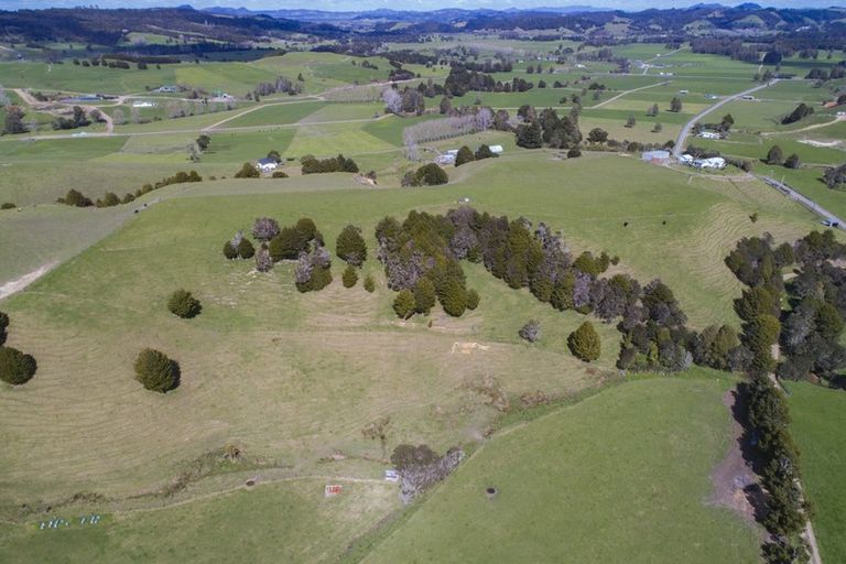 Photo of property in 82 Johnson Road, Hukerenui, Hikurangi, 0182