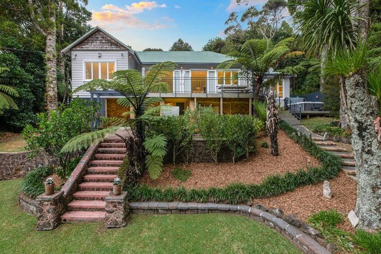 Photo of property in 10 Westridge Road, Titirangi, Auckland, 0604