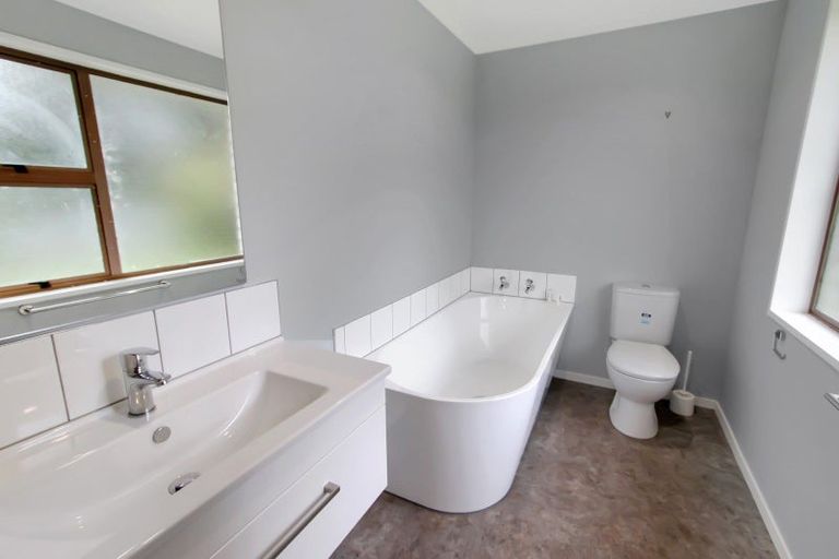 Photo of property in 131 Omata Road, Pahiatua, 4988