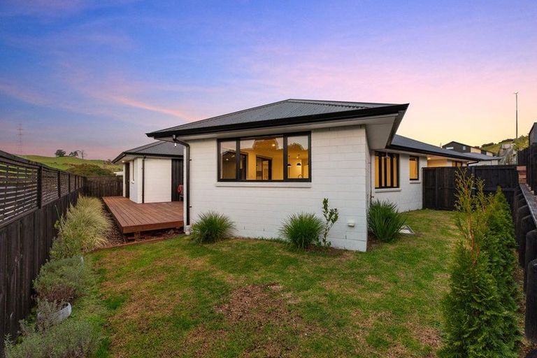 Photo of property in 15 Hayward Place, Ohauiti, Tauranga, 3112