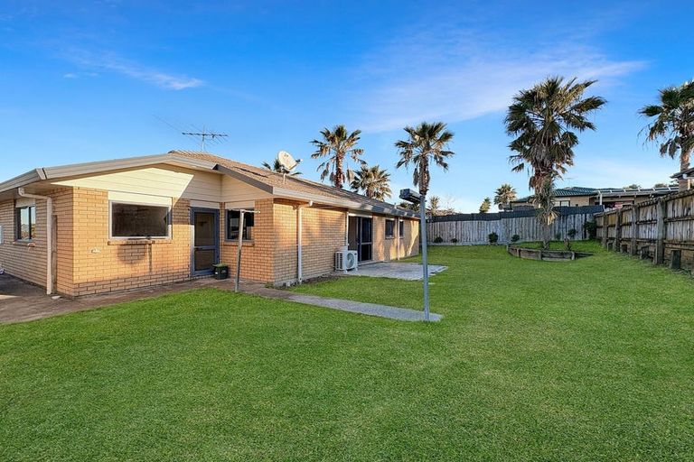 Photo of property in 202 Alfriston Road, Manurewa, Auckland, 2105