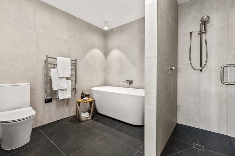 Photo of property in 34 Nevill Road, Hobsonville, Auckland, 0616