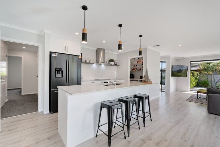 Photo of property in 19a Augusta Rise, Omokoroa, 3114