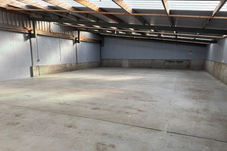 Photo of property in 940 Railway Road, Kirwee, Christchurch, 7671