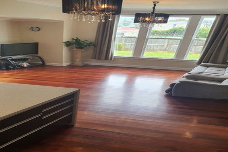 Photo of property in 5 Tahi Street, Miramar, Wellington, 6022