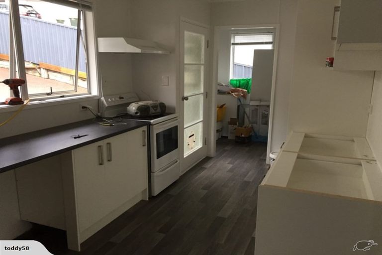 Photo of property in 1/21 Bonito Place, Bayview, Auckland, 0629