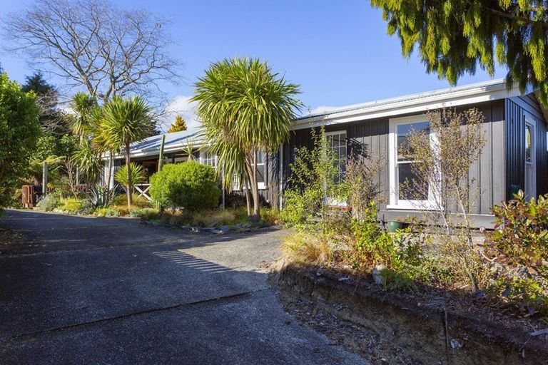 Photo of property in 30 Taupo View Road, Taupo, 3330