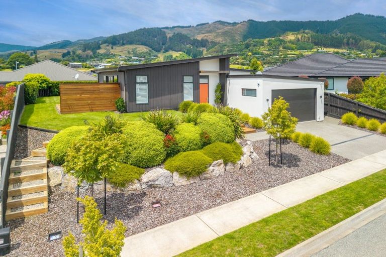 Photo of property in 16 Travers Avenue, Richmond, 7020