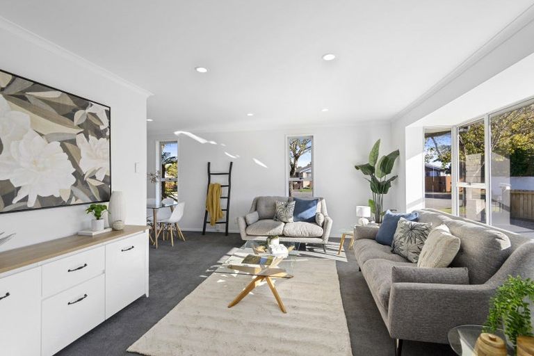 Photo of property in 16 Daytona Place, Parklands, Christchurch, 8083