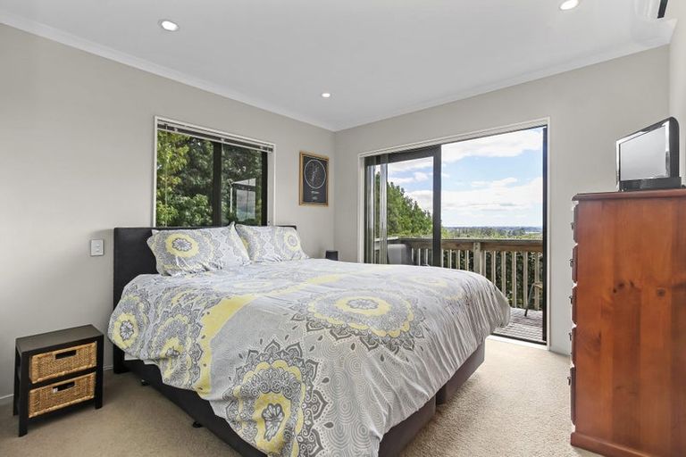 Photo of property in 1/271 Sturges Road, Henderson, Auckland, 0612