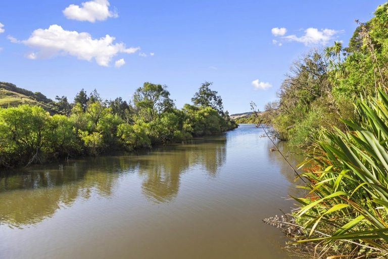 Photo of property in 209 Ohautira Road, Raglan, 3295