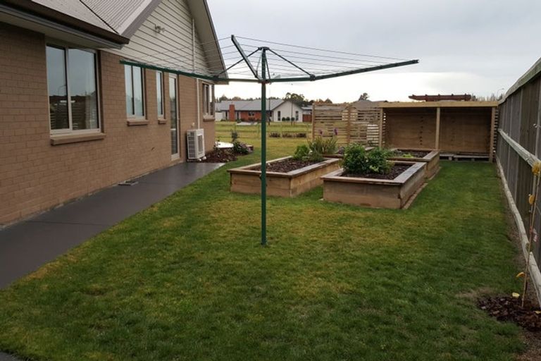 Photo of property in 9 Leonie Lane, West Melton, 7618