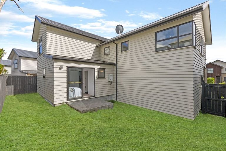 Photo of property in 6 Hirimate Place, Flat Bush, Auckland, 2019