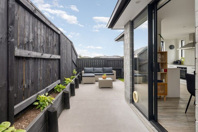 Photo of property in 25b Kiritiana Close, Pyes Pa, Tauranga, 3112