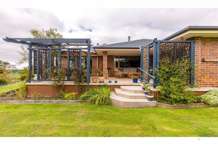 Photo of property in 151 Garlands Road, Waimate, 7979