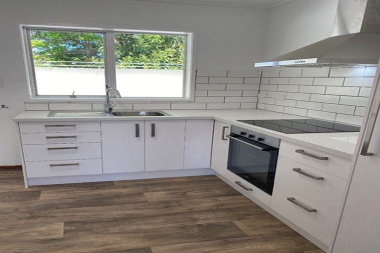 Photo of property in 704 Alexandra Street, Parkvale, Hastings, 4122