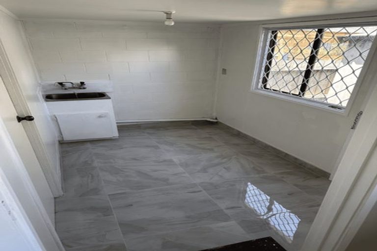 Photo of property in 4/45 Halver Road, Manurewa East, Auckland, 2102