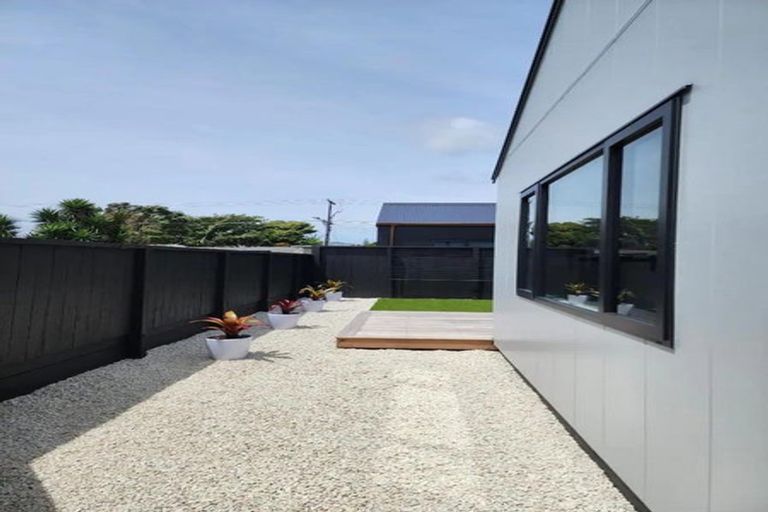 Photo of property in 140a Ngamotu Road, Spotswood, New Plymouth, 4310