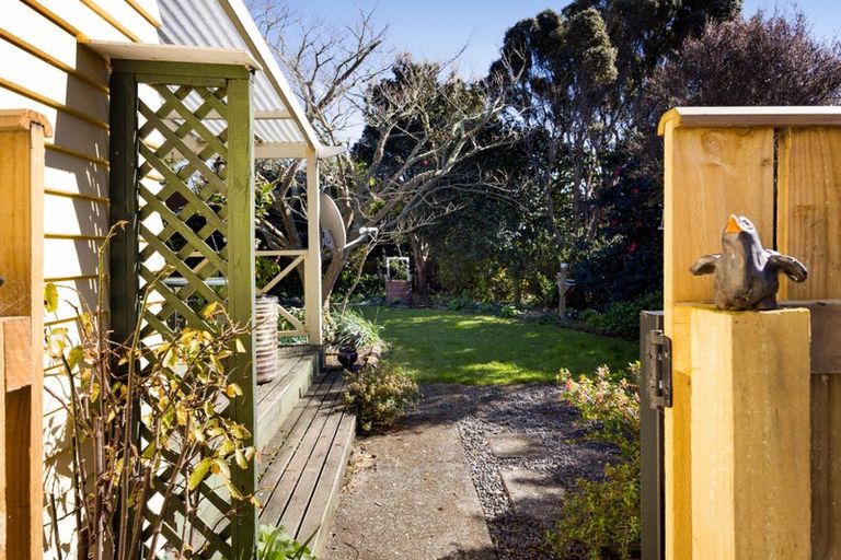 Photo of property in 35 Smith Street, Waverley, 4510