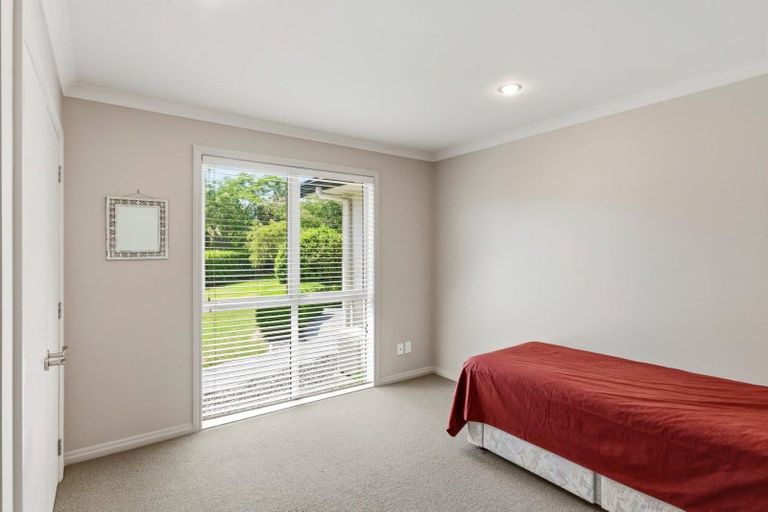 Photo of property in 7 Tunbridge Wells, Ohau, Levin, 5570