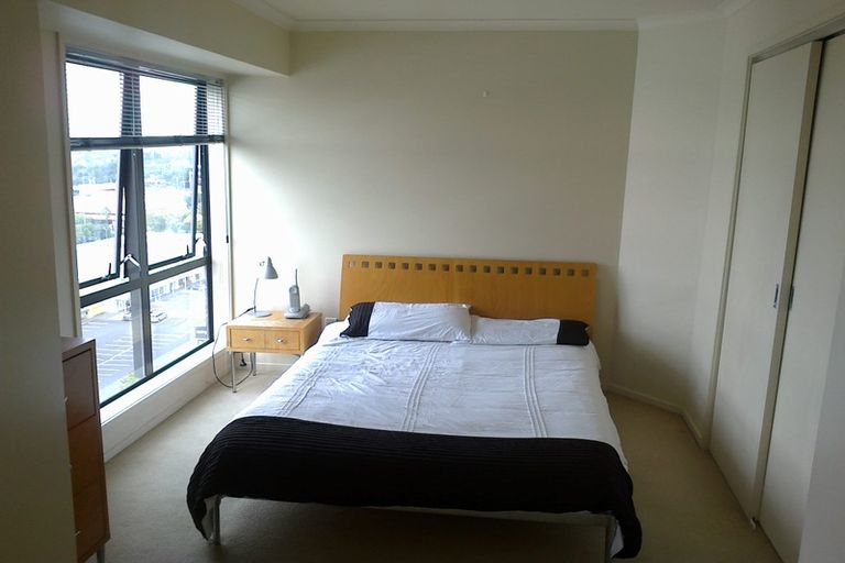 Photo of property in The Rennaissance, 5j/18 Ronwood Avenue, Manukau, Auckland, 2104