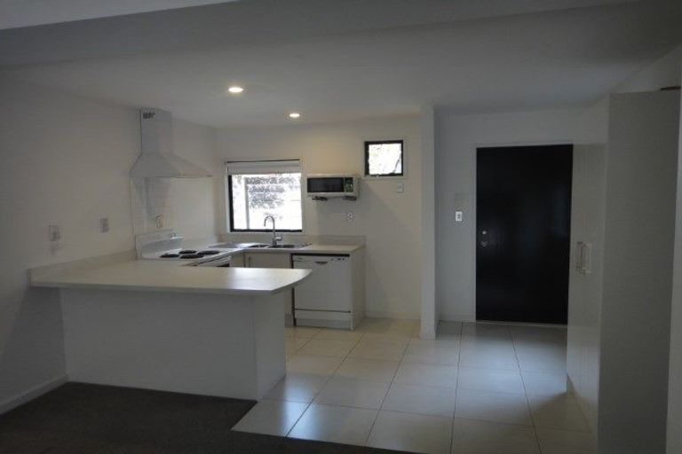 Photo of property in 3/56 Hewitts Road, Merivale, Christchurch, 8014