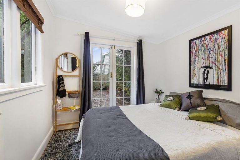 Photo of property in 54 Liardet Street, Vogeltown, Wellington, 6021