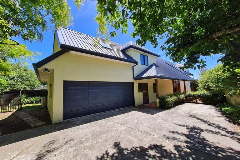 Photo of property in 18a Mclellan Place, Ilam, Christchurch, 8041