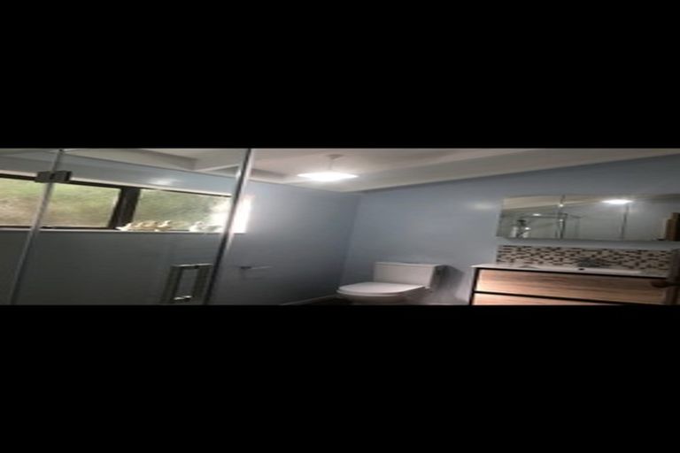 Photo of property in 7 Hazlewood Avenue, Karori, Wellington, 6012