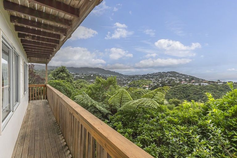 Photo of property in 40b Winston Street, Crofton Downs, Wellington, 6035