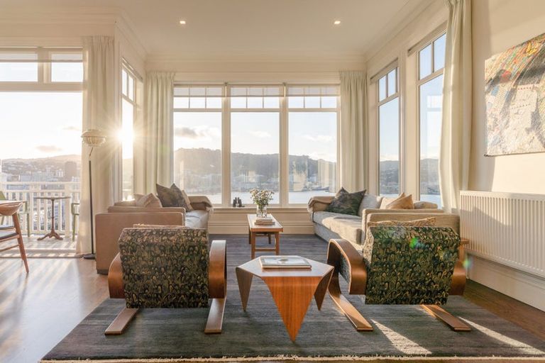 Photo of property in 48 Mcfarlane Street, Mount Victoria, Wellington, 6011