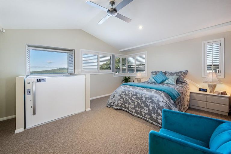 Photo of property in 52 Seacliffe Avenue, Belmont, Auckland, 0622