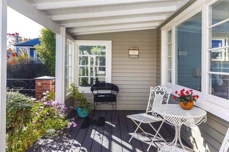 Photo of property in 188 Weston Road, St Albans, Christchurch, 8052