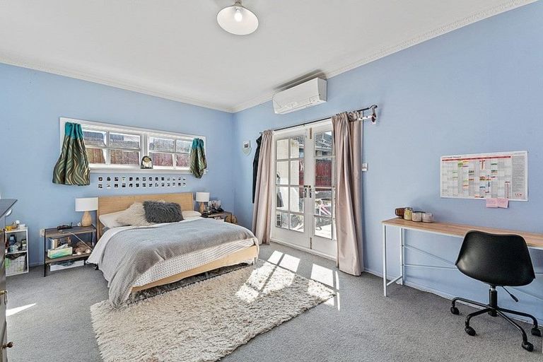 Photo of property in 16 Powell Crescent, Ilam, Christchurch, 8041