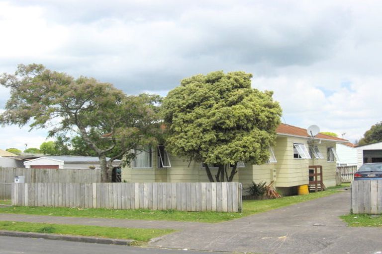 Photo of property in 35 Oratu Place, Manurewa, Auckland, 2102