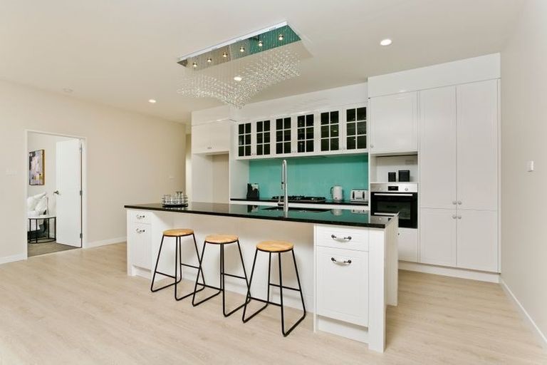 Photo of property in 23 Jeroboam Loop, Kumeu, 0810