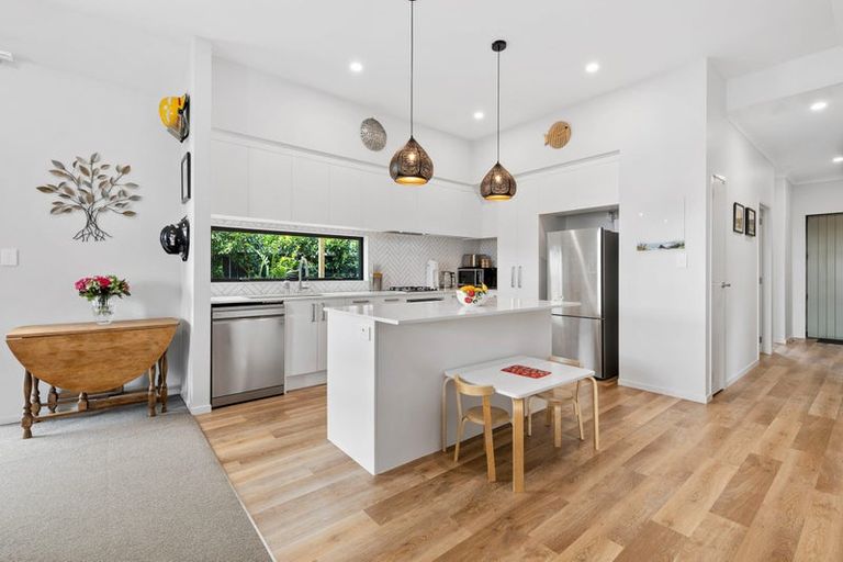 Photo of property in 91 Whenuapai Drive, Whenuapai, Auckland, 0618