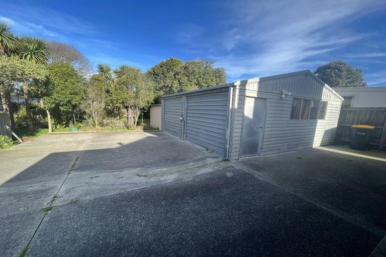 Photo of property in 13 Effingham Street, North New Brighton, Christchurch, 8083