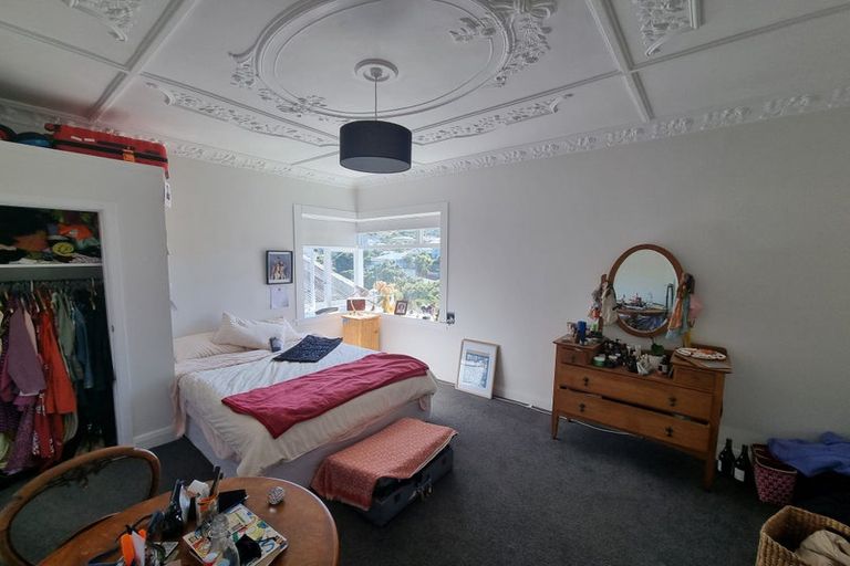 Photo of property in 50a The Parade, Island Bay, Wellington, 6023