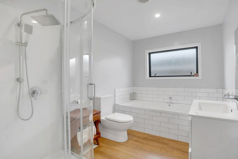 Photo of property in 97b Randwick Crescent, Moera, Lower Hutt, 5010