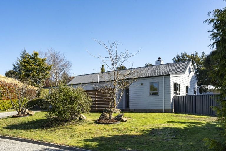 Photo of property in 10a Lanes Road, Bridge Hill, Alexandra, 9320