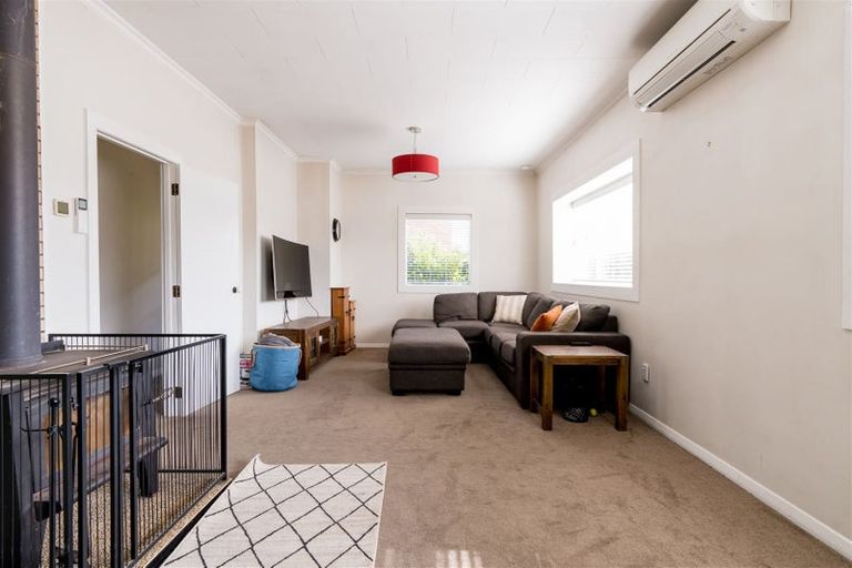 Photo of property in 148 Fitzroy Street, Forbury, Dunedin, 9012